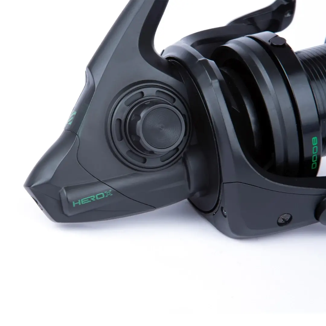 Kołowrotek karpiowy SONIK HeroX 8000 6