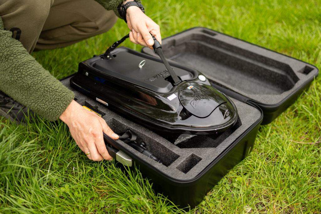 Hard Case Futerał Walizka do łódki zanętowej 2